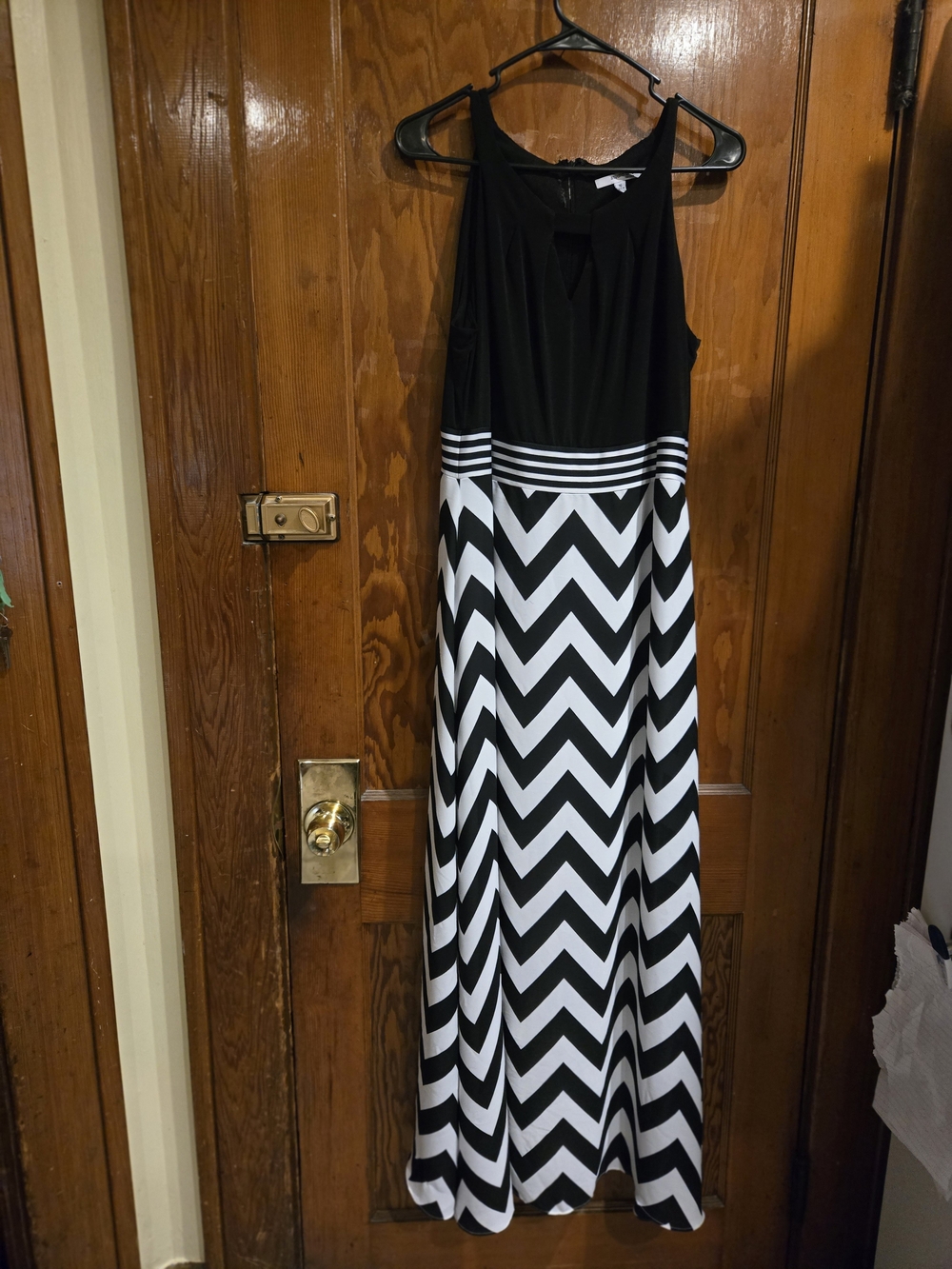 Studio One Black and White Chevron Maxi Dress